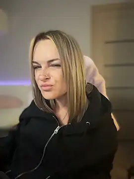 SashaRock's cam snapshot