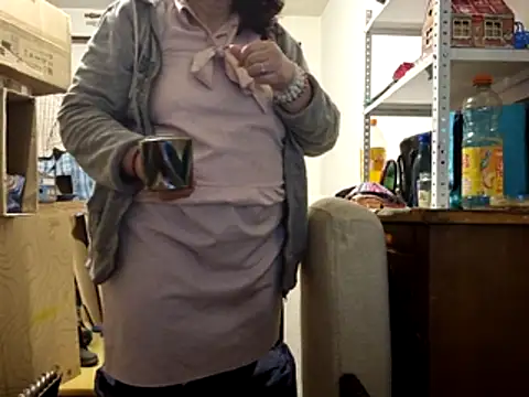 Samantha_Squirt@xh live sex cam