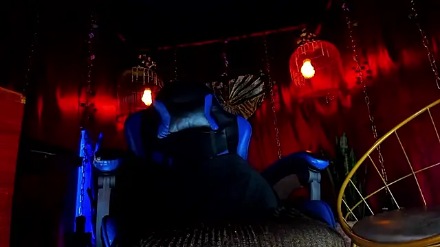 LatinMilk_'s cam snapshot