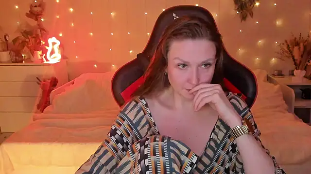 desperatehousewife__'s cam snapshot