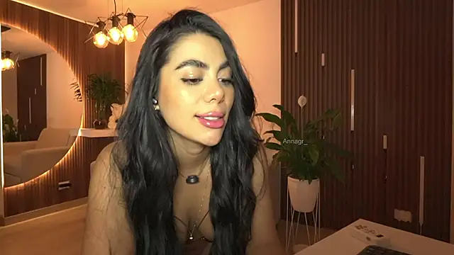 Annagr_'s cam snapshot