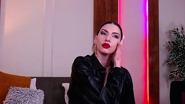 SkylerSpark's cam snapshot