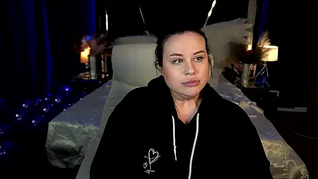 SerahMirabeli's cam snapshot