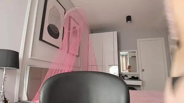 Jap_amelle's cam snapshot