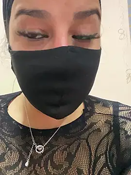 mari_layali's cam snapshot