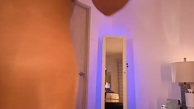 mandi4pole_'s cam snapshot