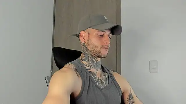 _jamesleandros1's cam snapshot