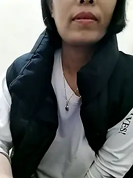 love_sexy090's cam snapshot