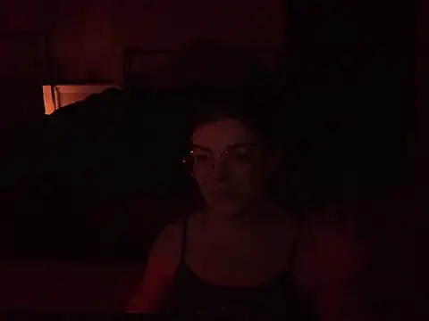 Intothewoodswego's cam snapshot