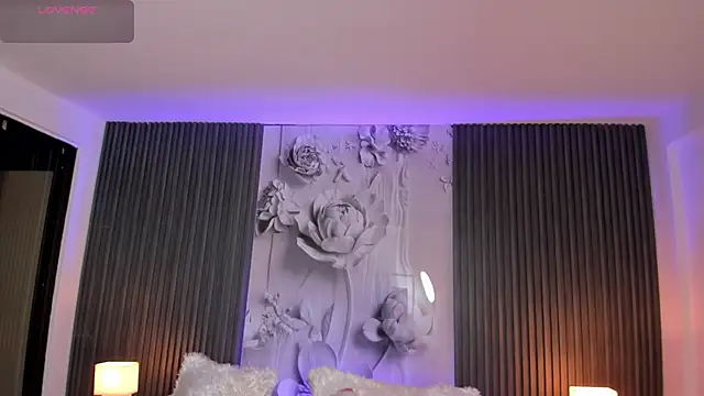 ShaniaDaniels's cam snapshot