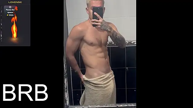 DerekOlsen live sex cam