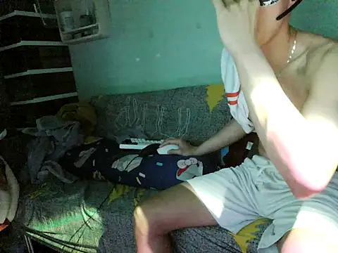 boyhigh1997's cam snapshot