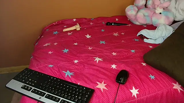 CocoTempt's cam snapshot