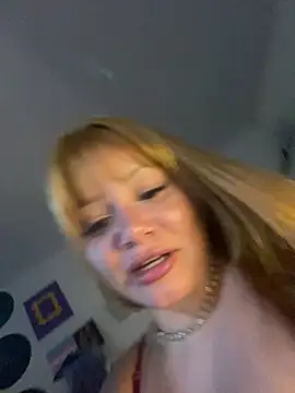 Isisbennett's cam snapshot