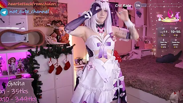 yourcutewaifu live sex cam