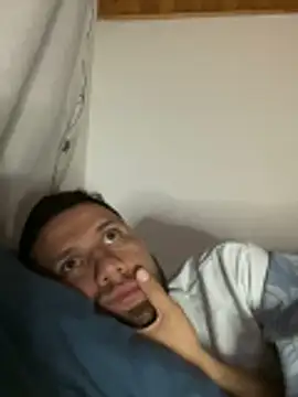 Michaell_Spinelly's cam snapshot