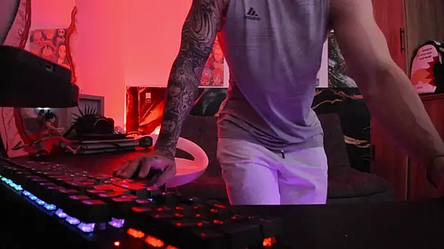 Dominatofstupid's cam snapshot