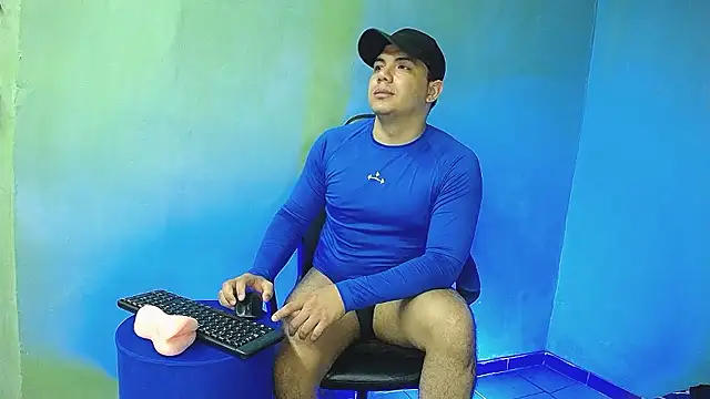 Uriel_Ray's cam snapshot