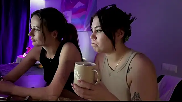 Mirabella_Shake live sex cam