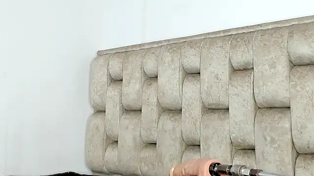 Sophia-Smith2 live sex cam