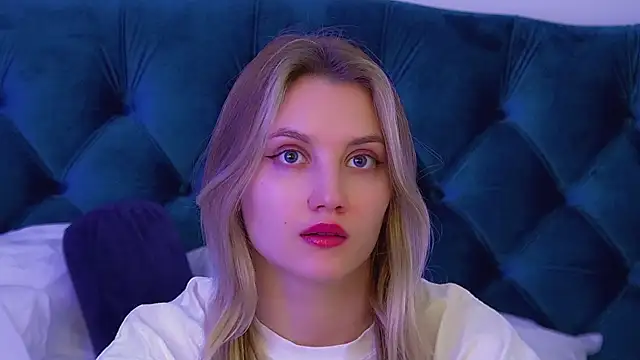 StacyEvances's cam snapshot