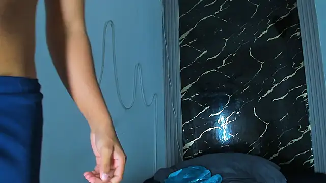 jamescurly00's cam snapshot