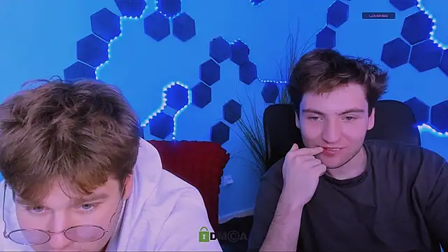 michael_strong1's cam snapshot