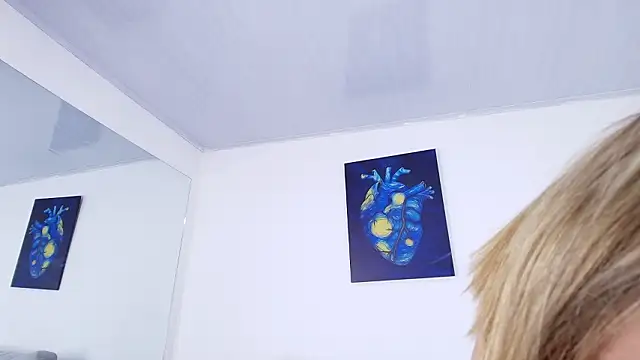 MeganCrow's cam snapshot