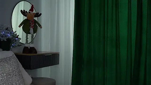 PiquingOgalala live sex cam