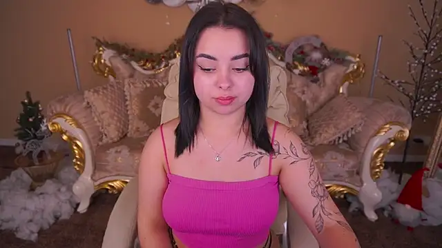 SusieWood's cam snapshot