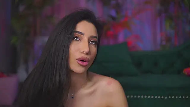 GinaValentinna live sex cam