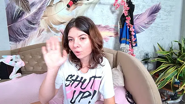 Anoraa's cam snapshot