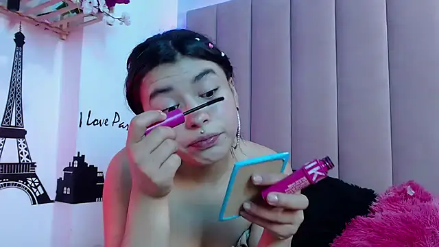 petite_coral's cam snapshot