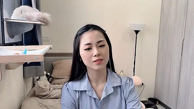 BabyOneDaily's cam snapshot