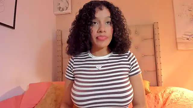 vanesasexyhot21's cam snapshot