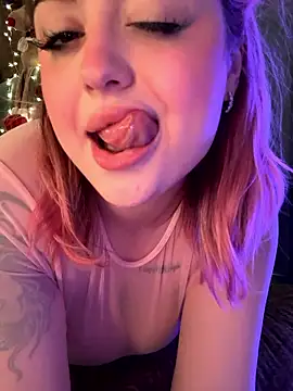 KellyMoors's cam snapshot