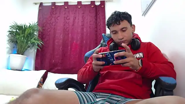 _Duvan_123's cam snapshot