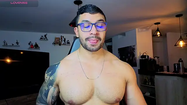 Michael_Diamond live sex cam