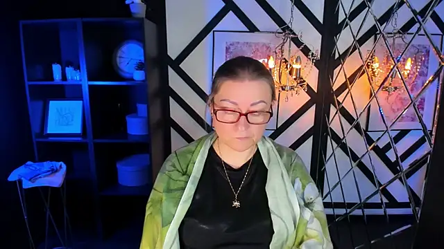 AlexandraKind's cam snapshot