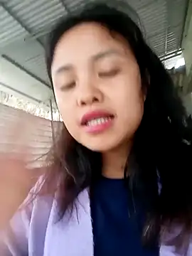 Pretty-haert's cam snapshot