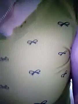 merylove-00 live sex cam