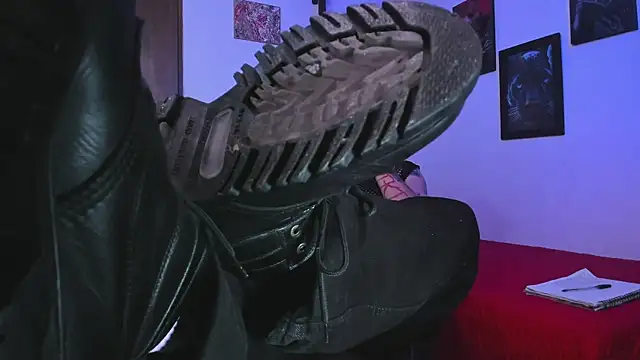 Ryuk_it live sex cam