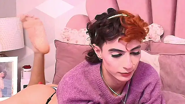 KylieMonnett's cam snapshot