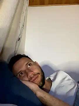 Michaell_Spinelly's cam snapshot