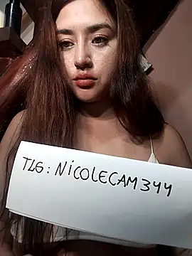 Nicole3444's cam snapshot