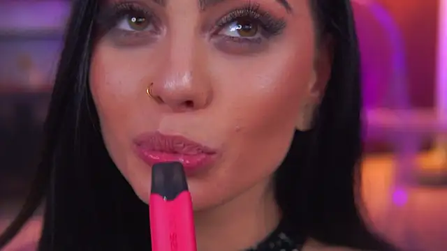 RavennaDArcy's cam snapshot