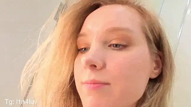 AIicaparkerc's cam snapshot