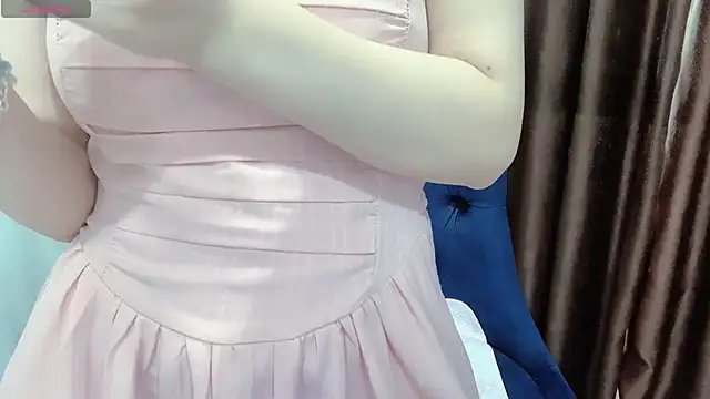 LtReina live sex cam