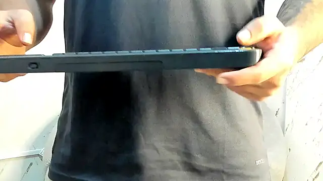 Ricardogo19 live sex cam