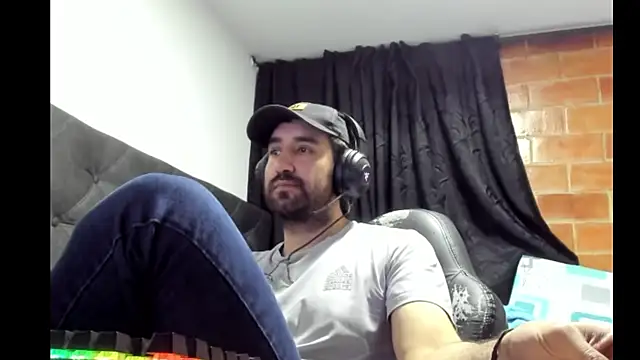 coolfriki live sex cam